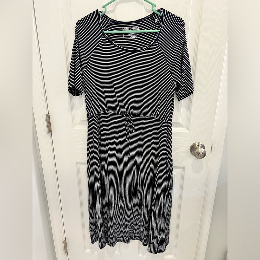 Latched mama drawstring dress L